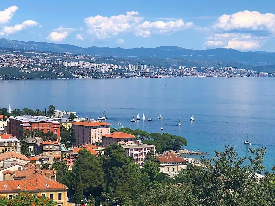 Sylvia Suite@Kantrida Rijeka Lägenhet